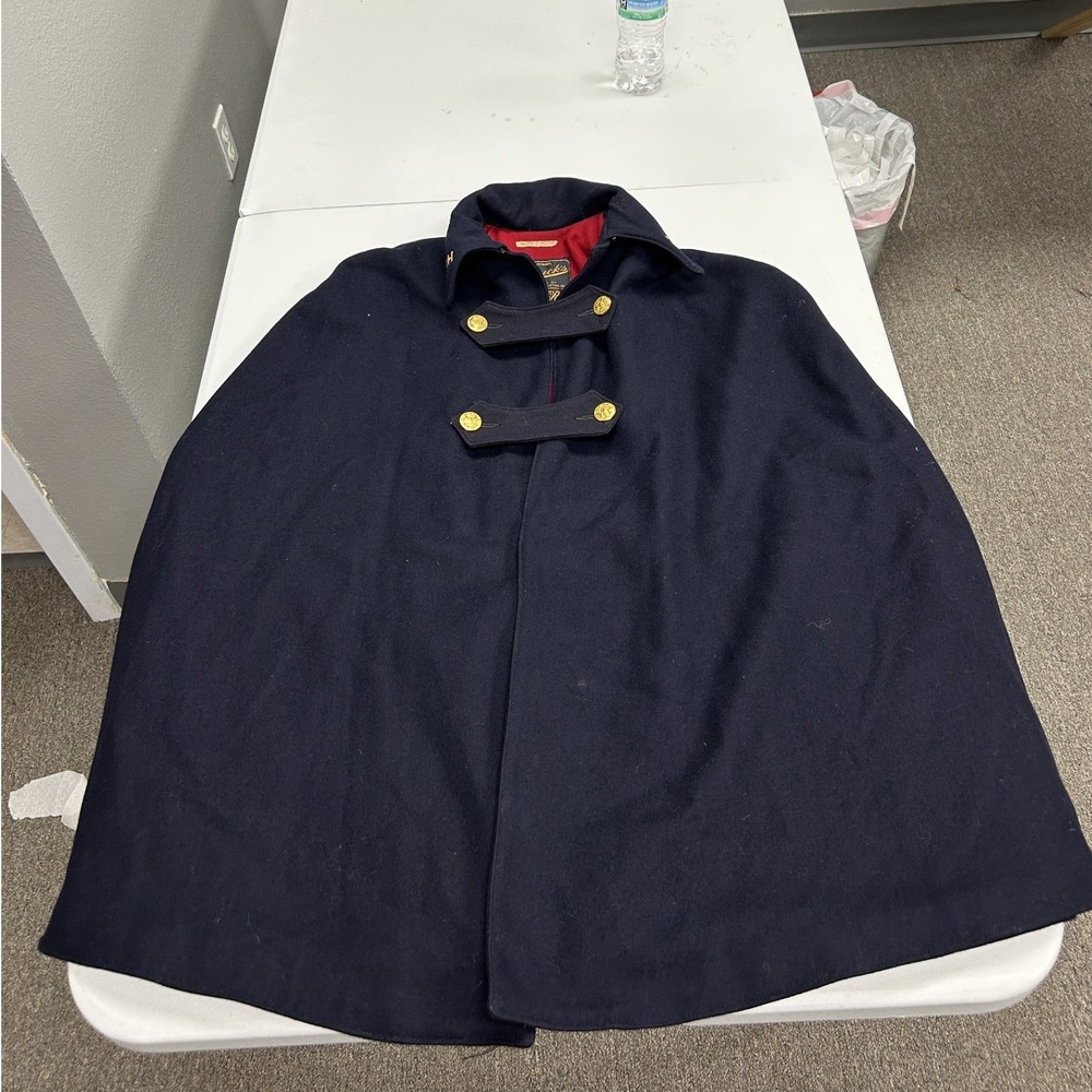 Brucks Nurse Cape Women OS Navy Blue Vintage Wool Red Lining Gold Buttons